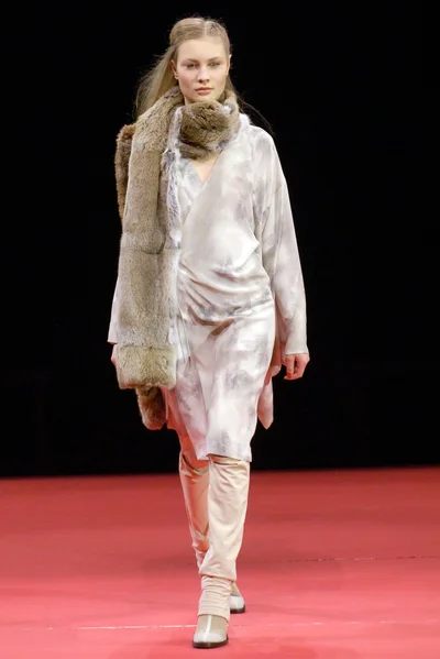 Look 9